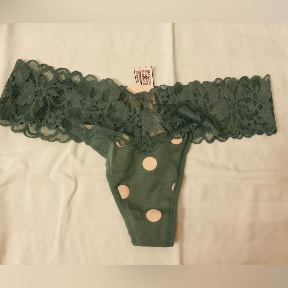 NWT Victoria’s Thong Panty - by PINK